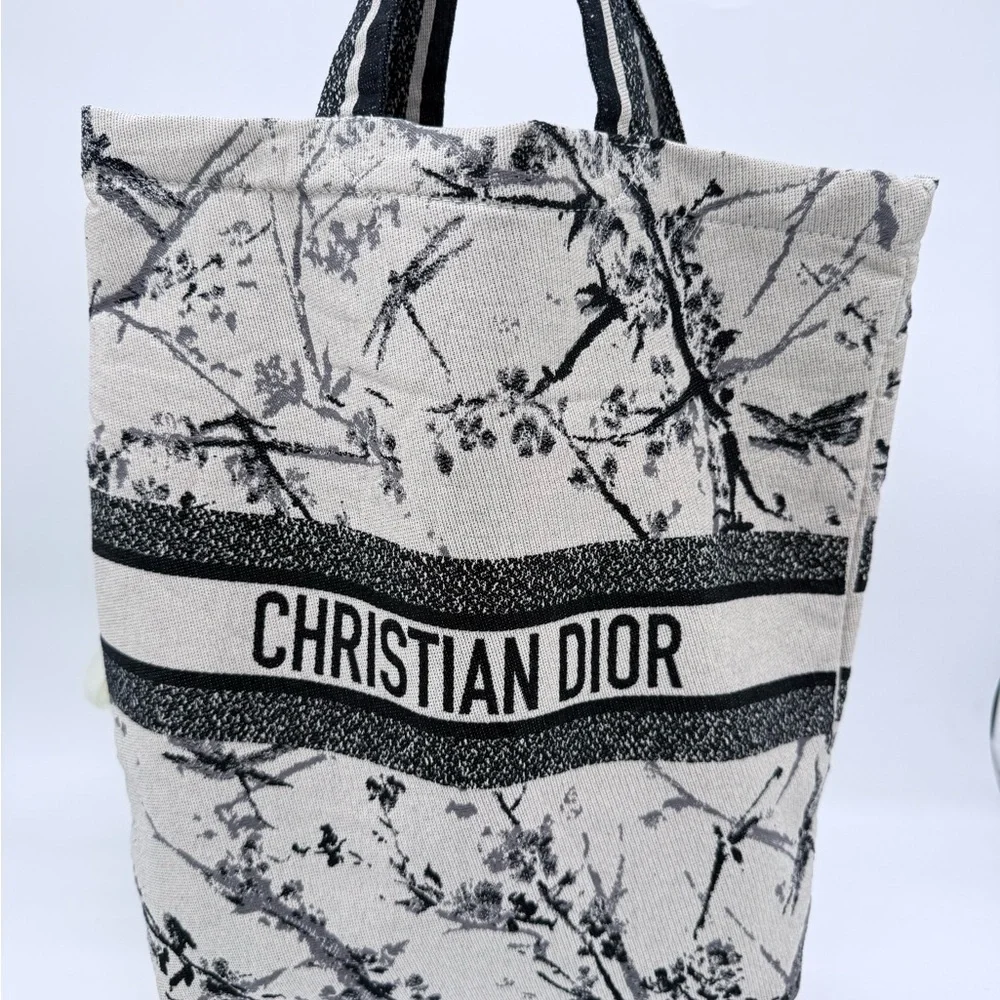 Christian Dior VIP Gift Tote Bag Black White Floral Toile de Jouy Canvas Travel